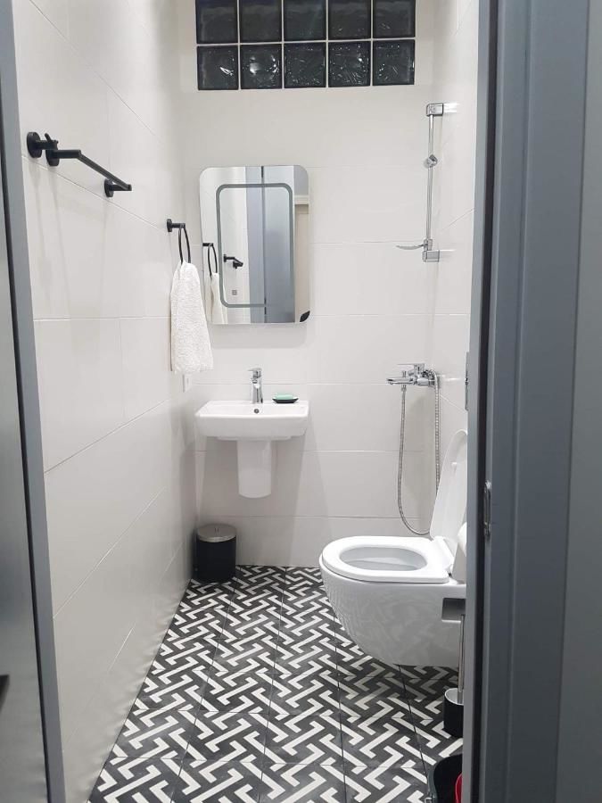 Хостелы Hostel Old Batumi Батуми-17