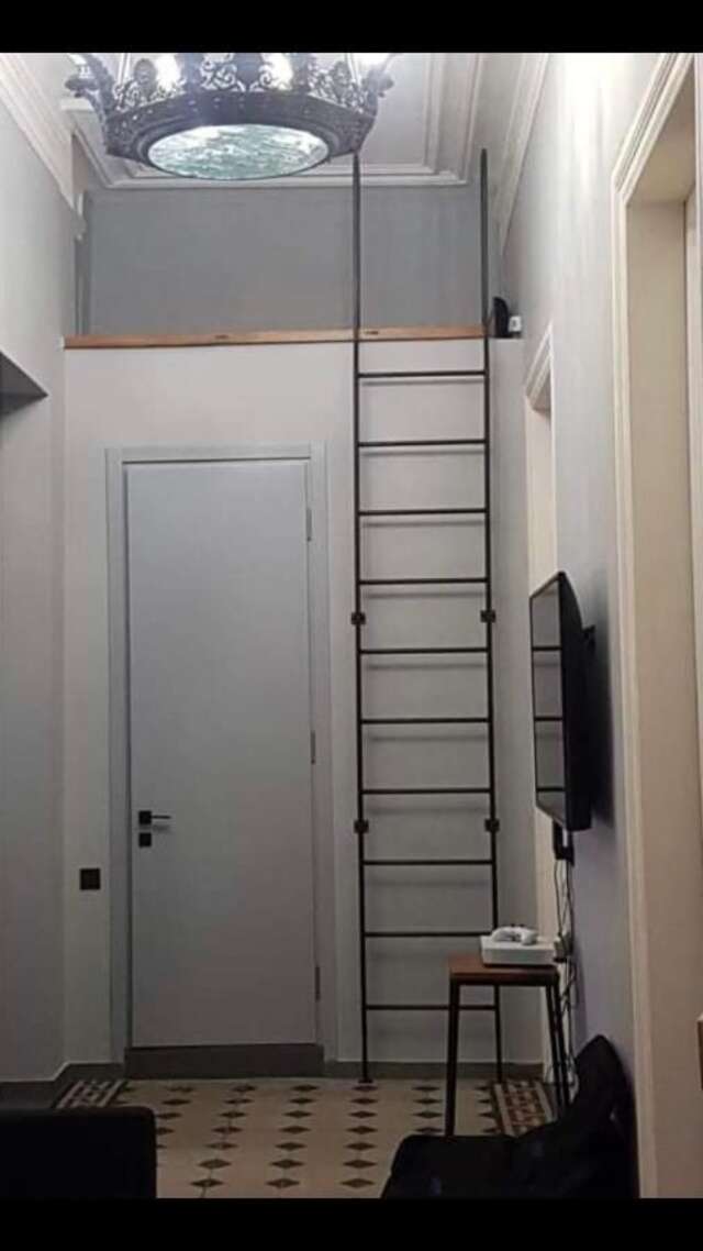 Хостелы Hostel Old Batumi Батуми-13